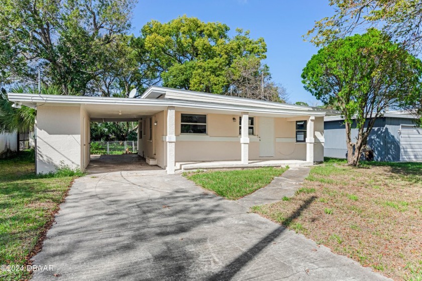 **Remodeled and Move-In Ready!** This beautifully updated - Beach Home for sale in South Daytona, Florida on Beachhouse.com