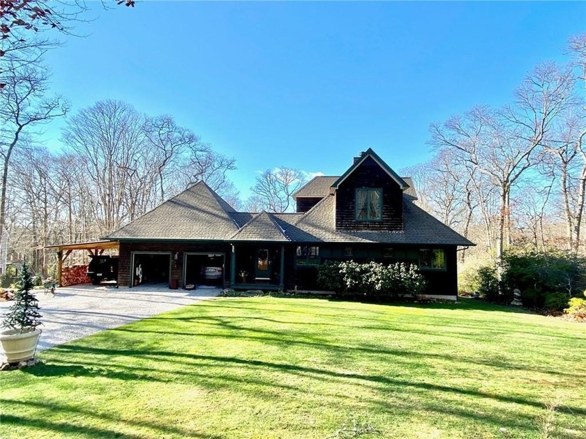 Tucked away at the end of a private lane in sought-after South - Beach Home for sale in Tiverton, Rhode Island on Beachhouse.com