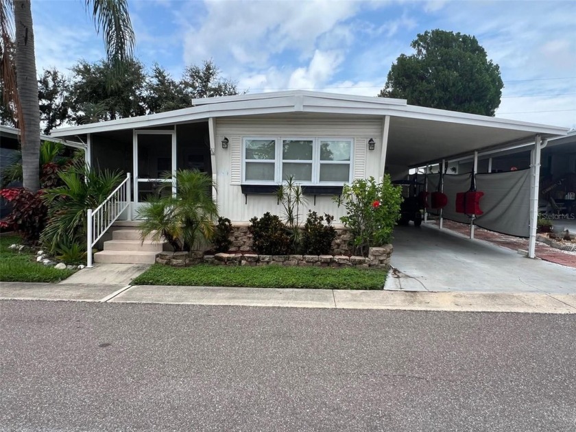 This charming home offers two bedrooms and two bathrooms - Beach Home for sale in Clearwater, Florida on Beachhouse.com