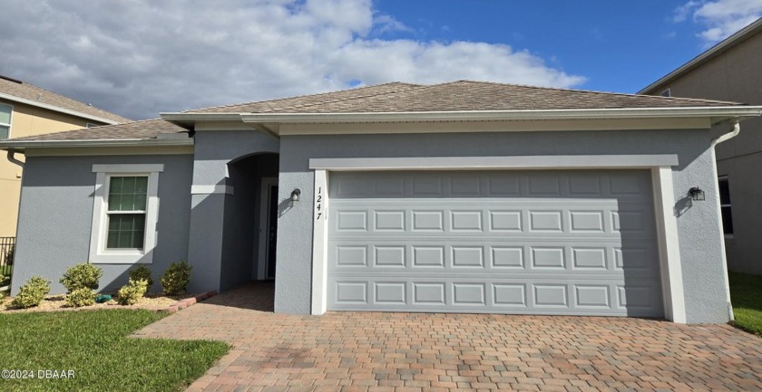 LOCATION IS EXCELLENT  ! The OAKBROOK Subdivision in beautiful - Beach Home for sale in Port Orange, Florida on Beachhouse.com