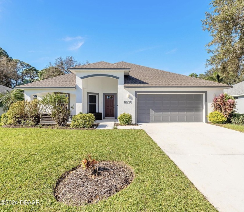 Welcome to your MOVE IN READY BLOCK JOHNSON BUILT HOME. Located - Beach Home for sale in New Smyrna Beach, Florida on Beachhouse.com