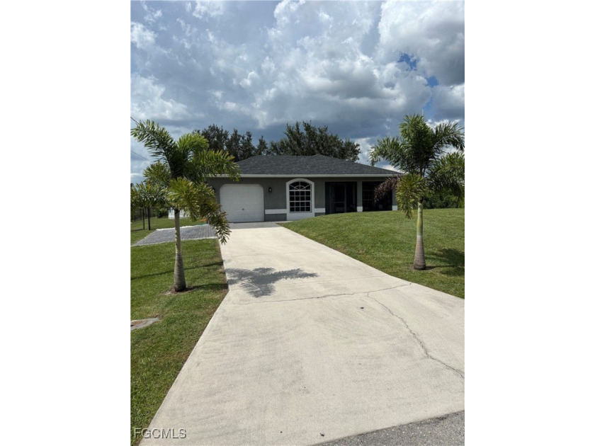 Welcome to 829 wolverine st E an updated 3 bedroom, 2 bathroom - Beach Home for sale in Lehigh Acres, Florida on Beachhouse.com