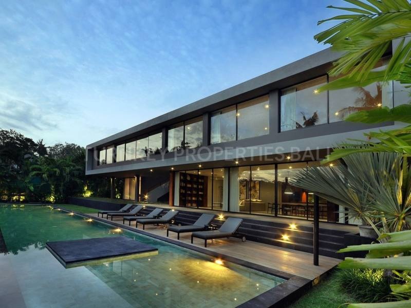 Stylish and Charming 4 Bedroom Villa in The Heart of Pererenan! - Beach Home for sale in Pererenan, Bali on Beachhouse.com