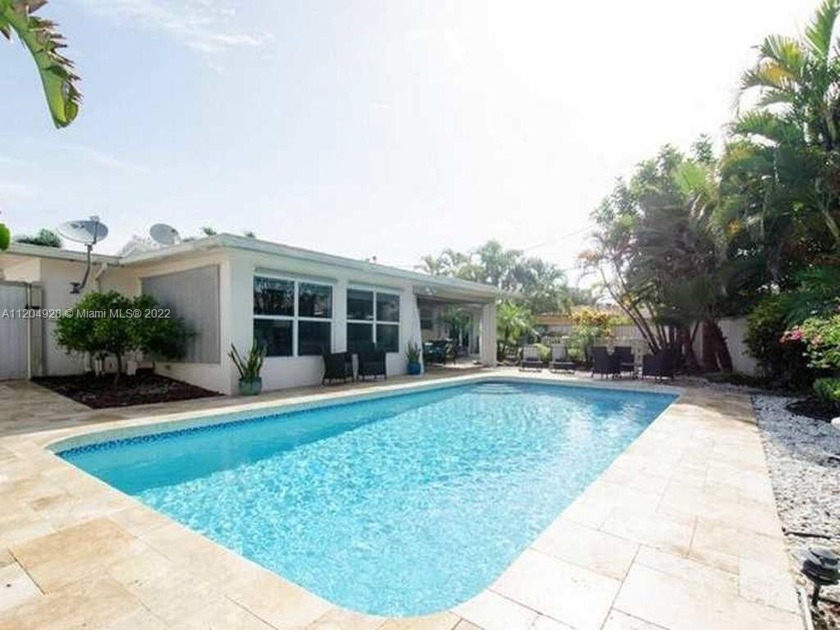East side Fort Lauderdale Oasis Home with 3 Bed/2 Bath and salt - Beach Home for sale in Fort  Lauderdale, Florida on Beachhouse.com