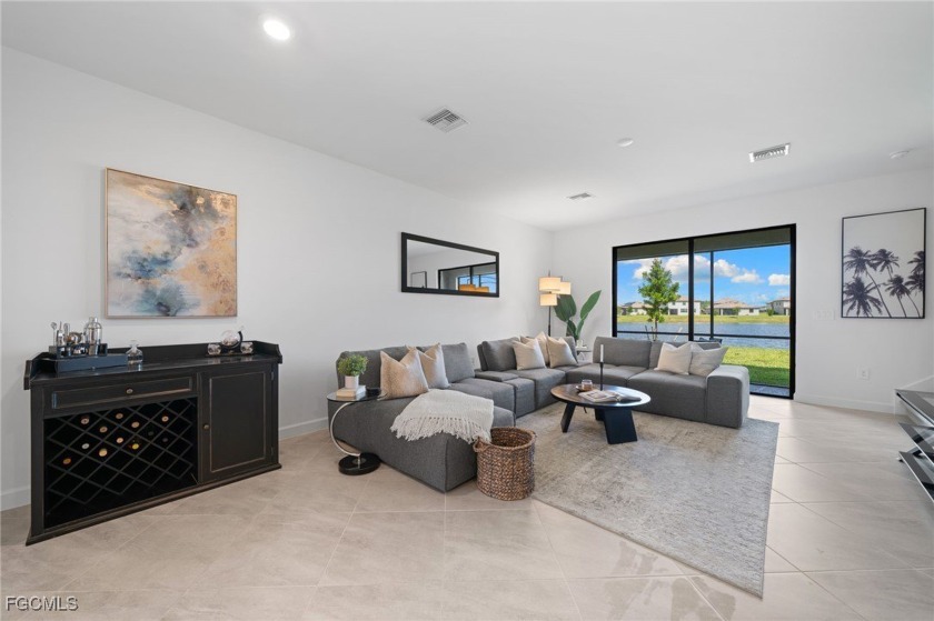 Discover the perfect blend of style, comfort, and resort-style - Beach Townhome/Townhouse for sale in Fort Myers, Florida on Beachhouse.com