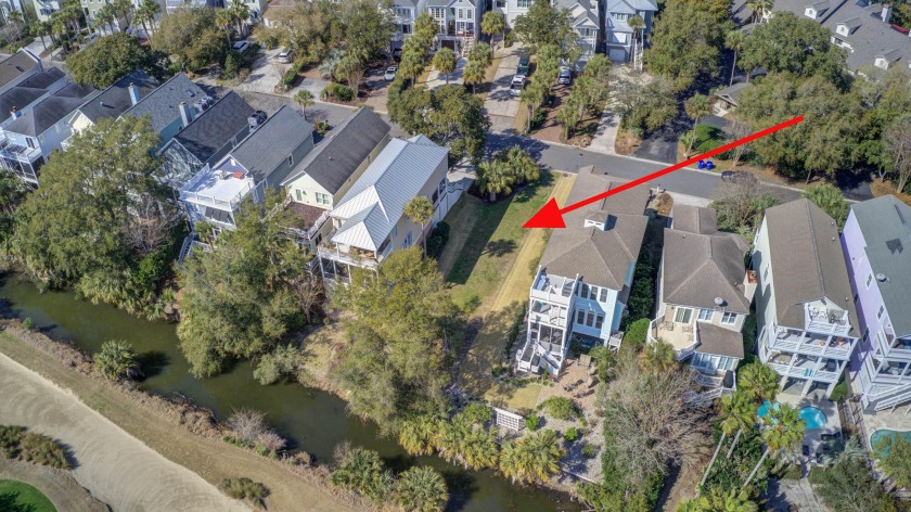 PRICE REDUCED ! BRING ALL OFFERS. 10 Yacht Harbor Court, nestled - Beach Lot for sale in Isle of Palms, South Carolina on Beachhouse.com