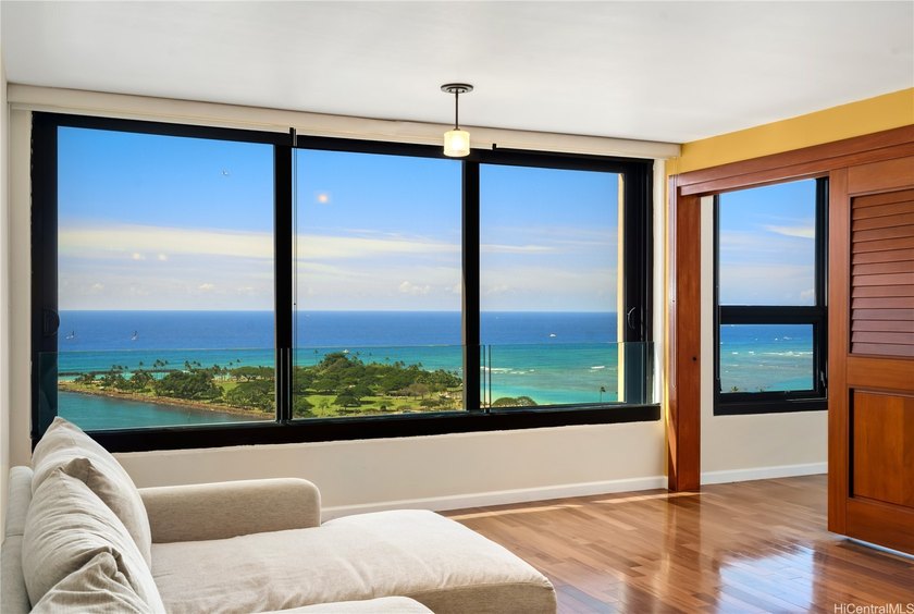 High-floor living at Yacht Harbor Towers with panoramic ocean - Beach Condo for sale in Honolulu, Hawaii on Beachhouse.com