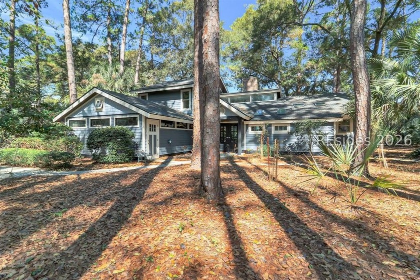 Beautifully renovated 3-bedroom, 2.5-bath home set on a private - Beach Home for sale in Hilton Head Island, South Carolina on Beachhouse.com