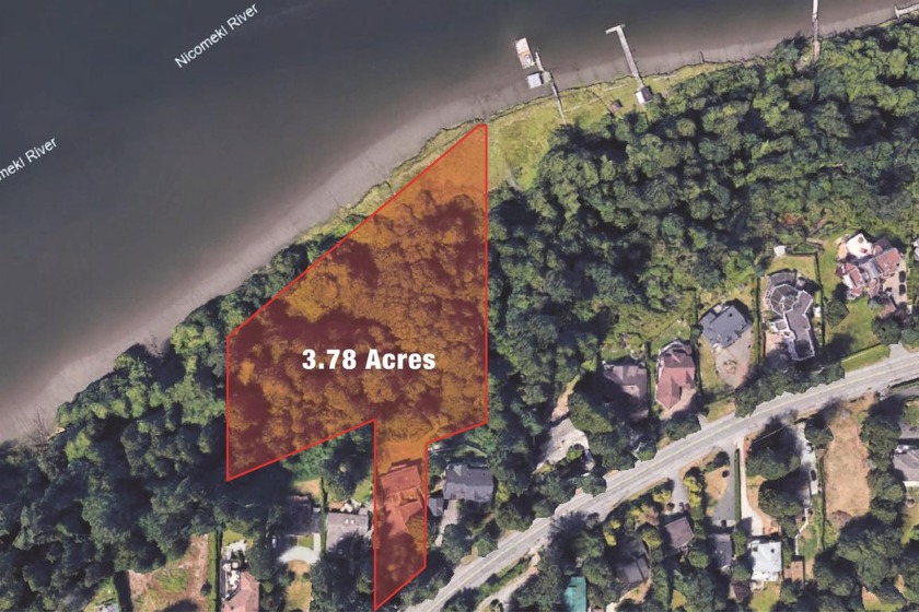 ONCE IN A LIFETIME does a property this special come available - Beach Home for sale in Surrey,  on Beachhouse.com