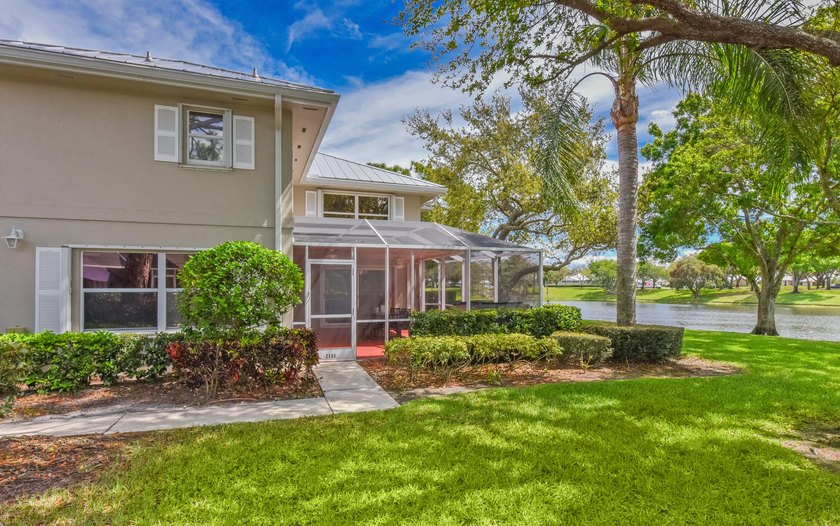 This updated townhome has breathtaking lake views. Experience - Beach Townhome/Townhouse for sale in Palm City, Florida on Beachhouse.com
