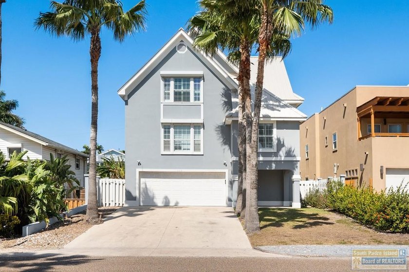 Enjoy the coastal, spacious, bayside condo designed to - Beach Condo for sale in South Padre Island, Texas on Beachhouse.com