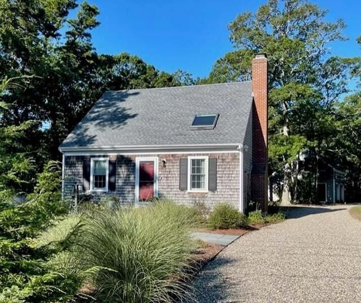Picture Perfect, impeccably maintained and completely remodeled - Beach Home for sale in Orleans, Massachusetts on Beachhouse.com