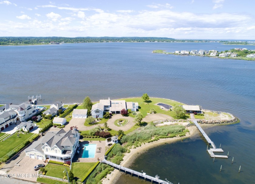 Luxurious Waterfront Living on a Secluded Peninsula an - Beach Home for sale in Oceanport, New Jersey on Beachhouse.com