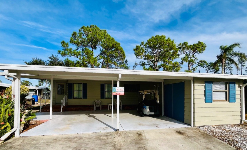 This two-bedroom, two-bath home located in the golf community of - Beach Home for sale in North Fort Myers, Florida on Beachhouse.com