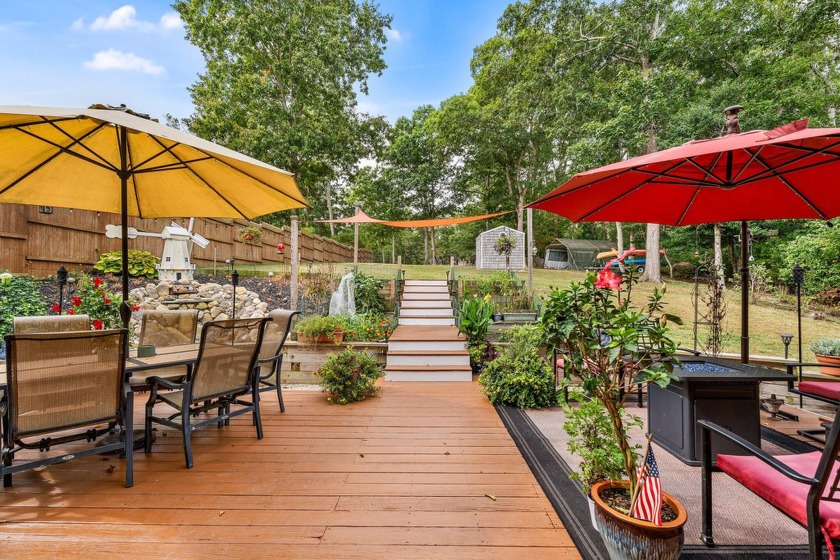 DREAM BACKYARD! Welcome to this beautiful Turnkey 3-bedroom, 2 - Beach Home for sale in Mashpee, Massachusetts on Beachhouse.com