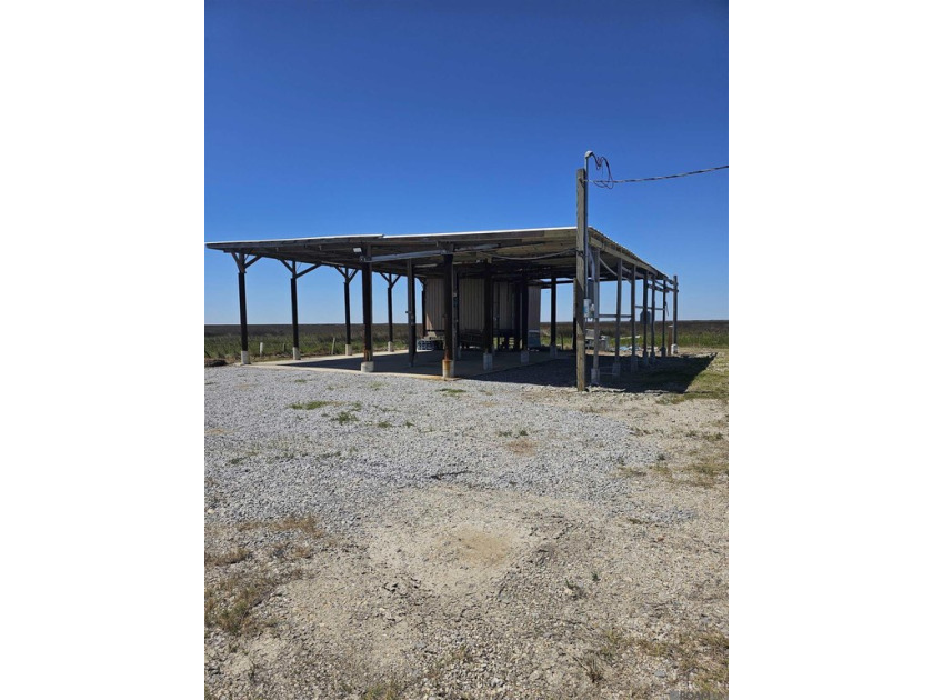 Beautiful Lot IN COCODRIE, with Metal cover for boats, 2 to 6 - Beach Lot for sale in Chauvin, Louisiana on Beachhouse.com