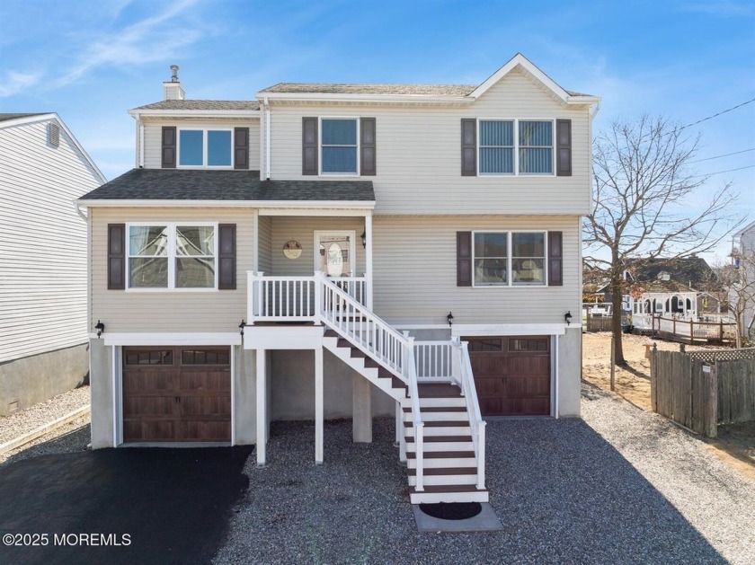 PRICE IMPROVEMENT!!! ENJOY THIS SPECTACULAR HOME AND ALL OF THE - Beach Home for sale in Brick, New Jersey on Beachhouse.com
