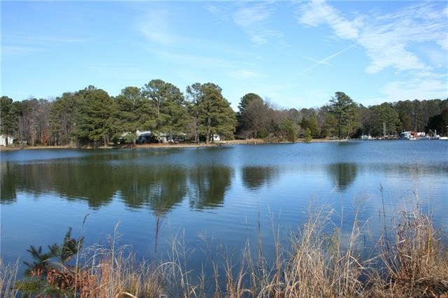 1.7 acre building lot on Mosquito Creek just off the - Beach Lot for sale in White Stone, Virginia on Beachhouse.com