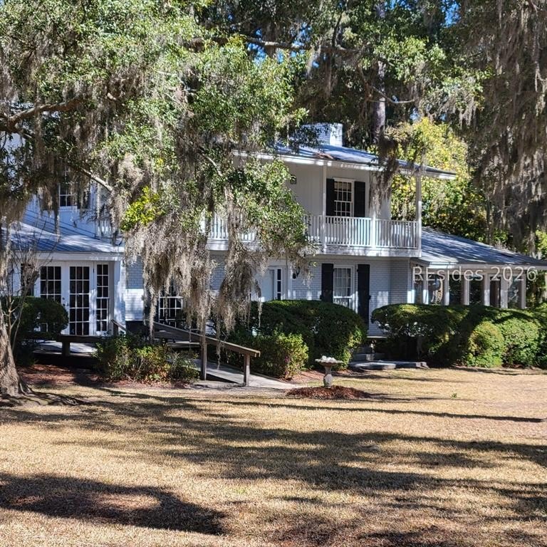 One of the last remaining legacy waterfront estates in Bluffton - Beach Home for sale in Bluffton, South Carolina on Beachhouse.com