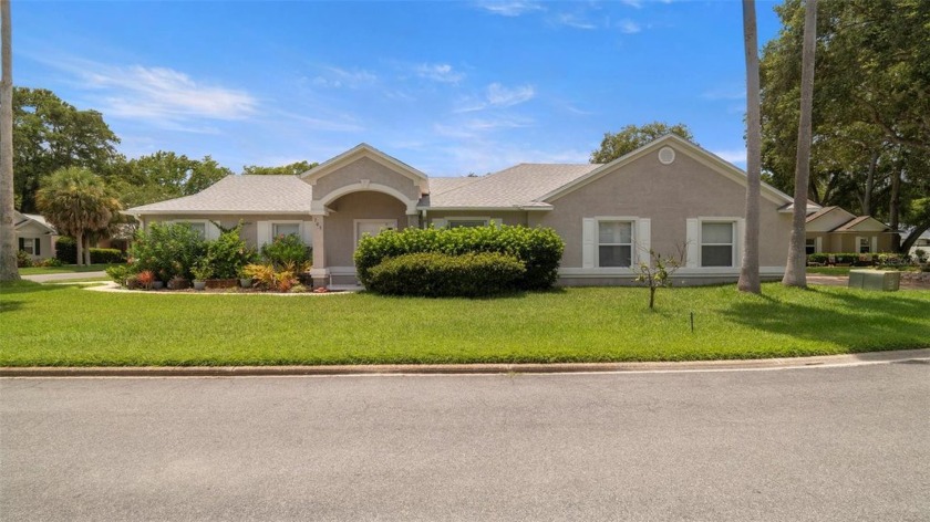 This well-kept 3-bedroom, 2-bath home in Eagle Creek sits on a - Beach Home for sale in ST Augustine, Florida on Beachhouse.com