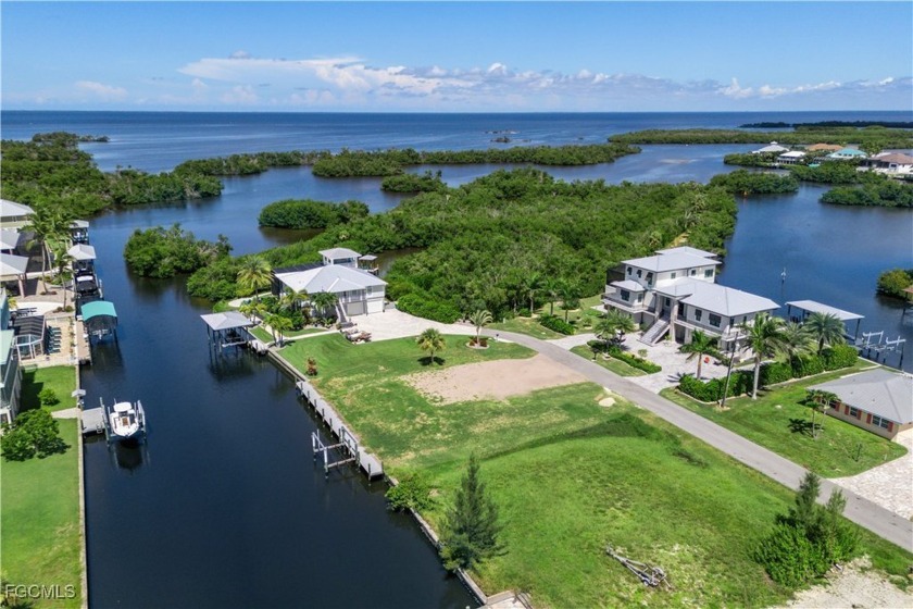 This is an exceptionally rare opportunity-just one lot in from - Beach Lot for sale in Punta Gorda, Florida on Beachhouse.com