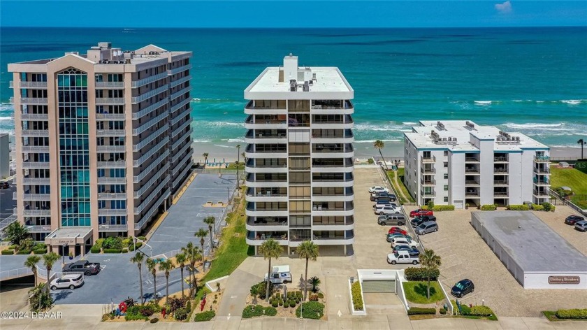 Welcome to paradise! This gorgeous 2-bedroom, 2-bath condo is - Beach Condo for sale in Daytona Beach Shores, Florida on Beachhouse.com