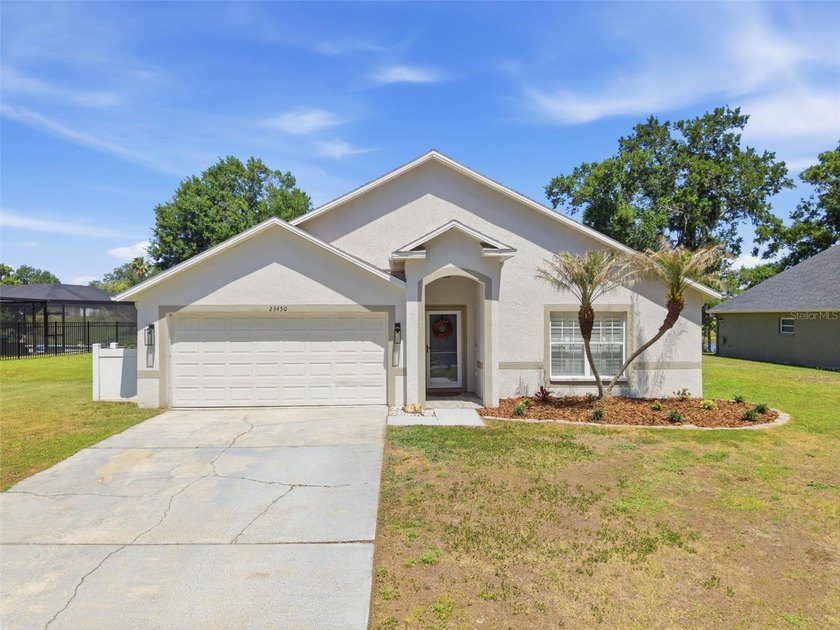 Completely renovated with high-end finishes and thoughtful - Beach Home for sale in Land O Lakes, Florida on Beachhouse.com