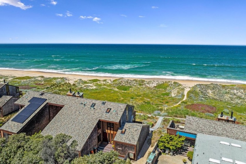 Discover a rare coastal retreat in the gated community of - Beach Home for sale in Moss Landing, California on Beachhouse.com