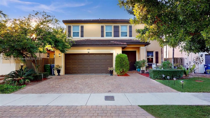 Come see this beautiful 2-story home with 4 spacious bedrooms - Beach Home for sale in Homestead, Florida on Beachhouse.com