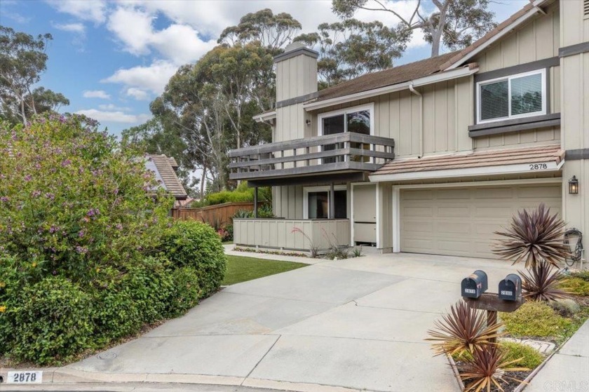 Rarely available in lovely Carlsbad : an end-unit attached home - Beach Townhome/Townhouse for sale in Carlsbad, California on Beachhouse.com