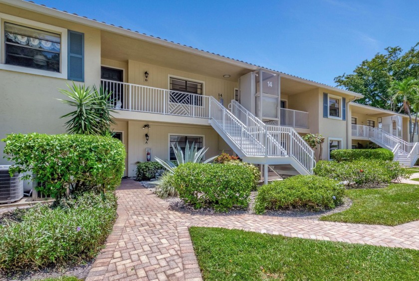 This first-floor corner unit in the Westgate community is a - Beach Condo for sale in Boynton Beach, Florida on Beachhouse.com