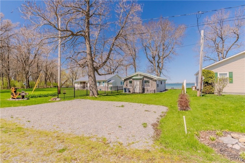 Your cute and cozy waterfront escape is here! This 2 bedroom and - Beach Home for sale in Lyme, New York on Beachhouse.com