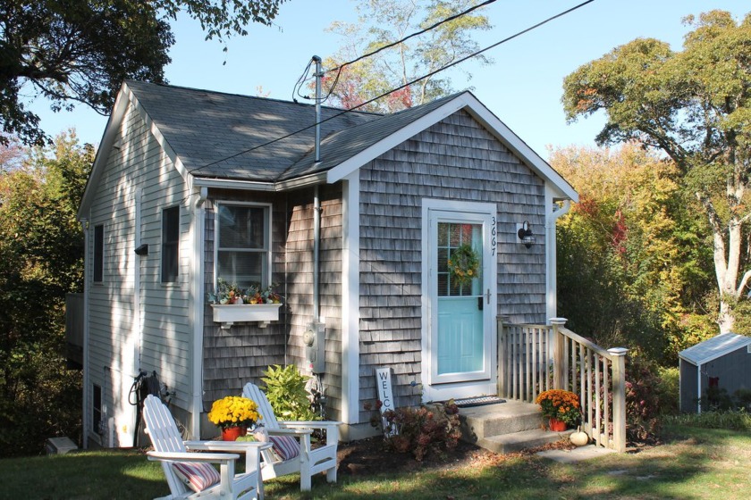 Welcome to ''Sunset'', A charming one bedroom cottage built in - Beach Condo for sale in Brewster, Massachusetts on Beachhouse.com