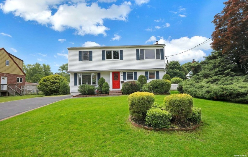 Updated Colonial Home with 1,790 SF Located in the Kime Lake - Beach Home for sale in West Islip, New York on Beachhouse.com