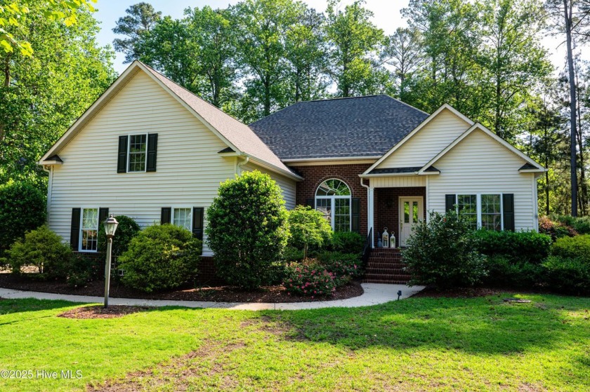 NEW TO MARKET IN CYPRESS LANDING.  PROFESSIONAL PHOTOS & Virtual - Beach Home for sale in Chocowinity, North Carolina on Beachhouse.com