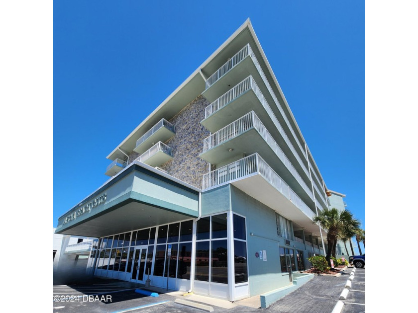 OCEANVIEW south side unit in the largest Daytona Beach Club - Beach Lot for sale in Daytona Beach, Florida on Beachhouse.com