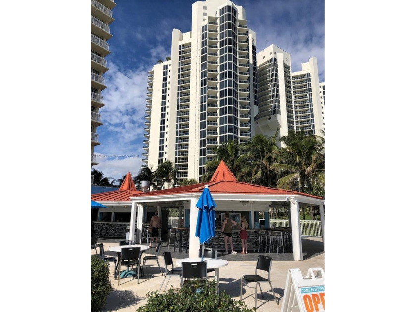 Welcome to this charming studio located in the heart of sunny - Beach Condo for sale in Sunny Isles Beach, Florida on Beachhouse.com