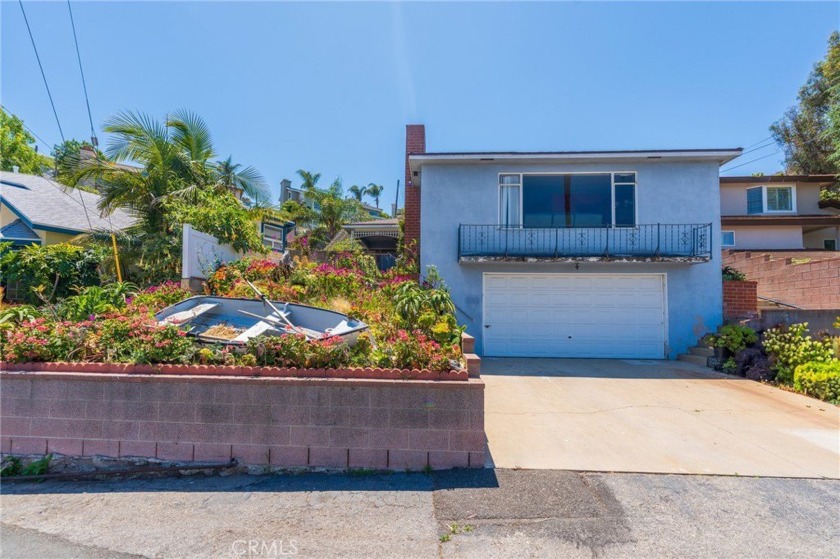 Welcome to 3784 Newton Street--an original mid-century gem - Beach Home for sale in Torrance, California on Beachhouse.com