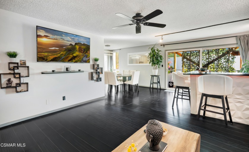 This beautifully updated two-bedroom, two-bath upstairs corner - Beach Condo for sale in Ventura, California on Beachhouse.com