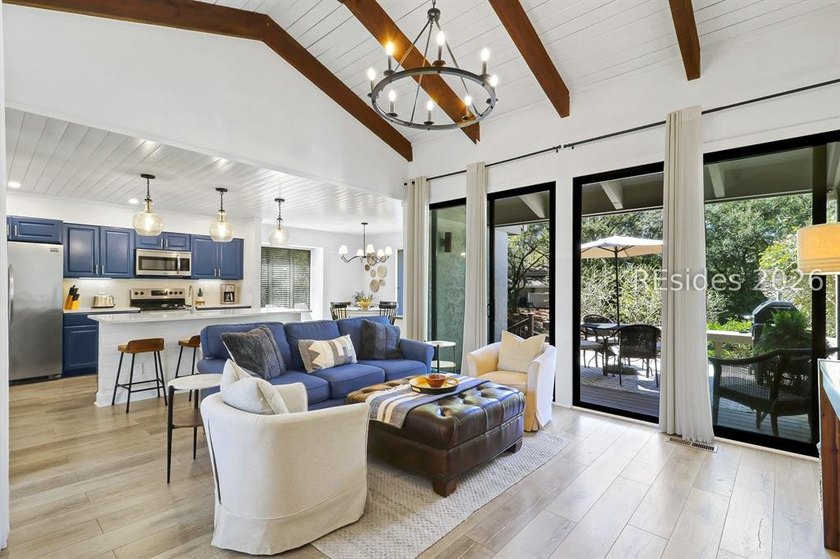 Premier turnkey investment in Sea Pines Resort's South Beach - Beach Condo for sale in Hilton Head Island, South Carolina on Beachhouse.com