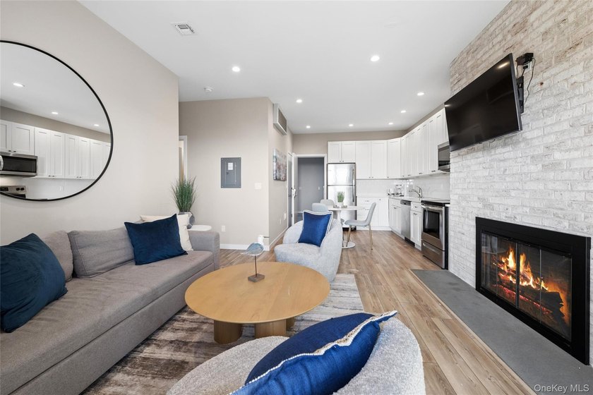 Sleep peacefully to the sound of the Atlantic in this charming - Beach Home for sale in Montauk, New York on Beachhouse.com
