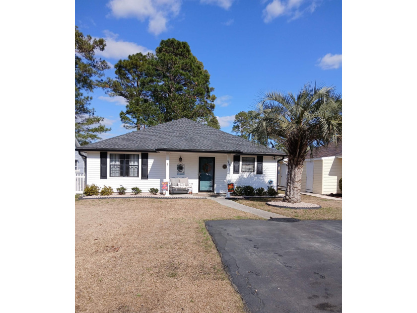 Check out this beautifully updated 2-bedroom, 2-bath home in the - Beach Home for sale in Myrtle Beach, South Carolina on Beachhouse.com
