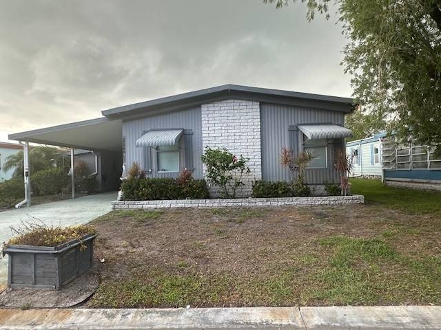 Cozy, Cute, and Comfortable - Move-In Ready & Priced to Sell! - Beach Home for sale in Vero Beach, Florida on Beachhouse.com