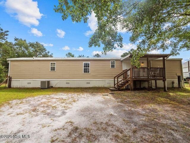 Come see 336 Old Folkstone Road today! This 3-bedroom - Beach Home for sale in Holly Ridge, North Carolina on Beachhouse.com