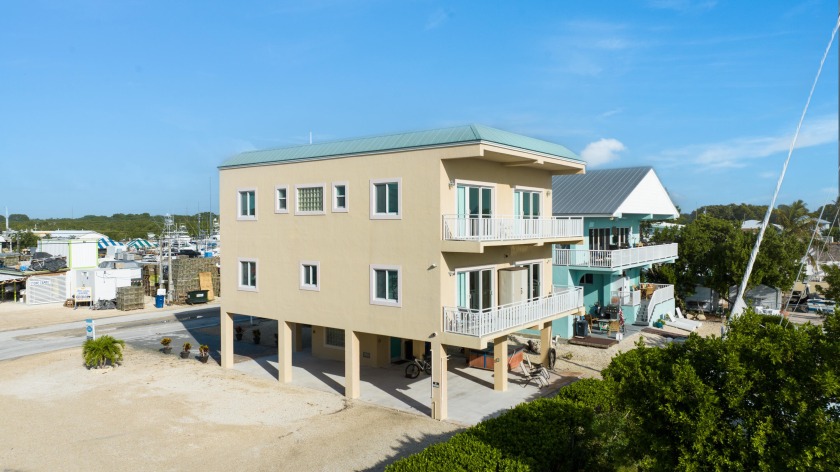If you are looking for a large move-in ready canal front home - Beach Home for sale in Key Largo, Florida on Beachhouse.com