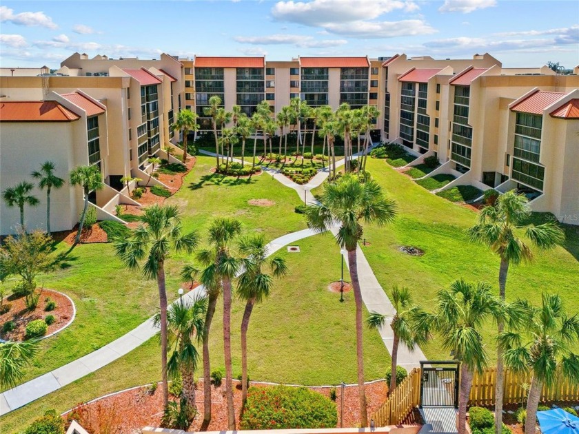 Beautiful Turnkey 2 bedroom, 2 bath condo, walking distance to - Beach Condo for sale in Port Charlotte, Florida on Beachhouse.com