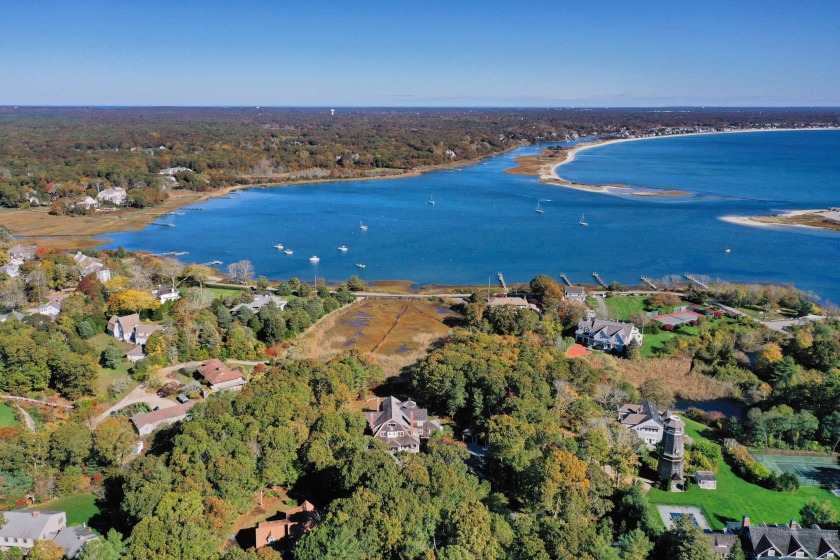 Magnificent custom-built residence in the heart of Osterville! - Beach Home for sale in Osterville, Massachusetts on Beachhouse.com