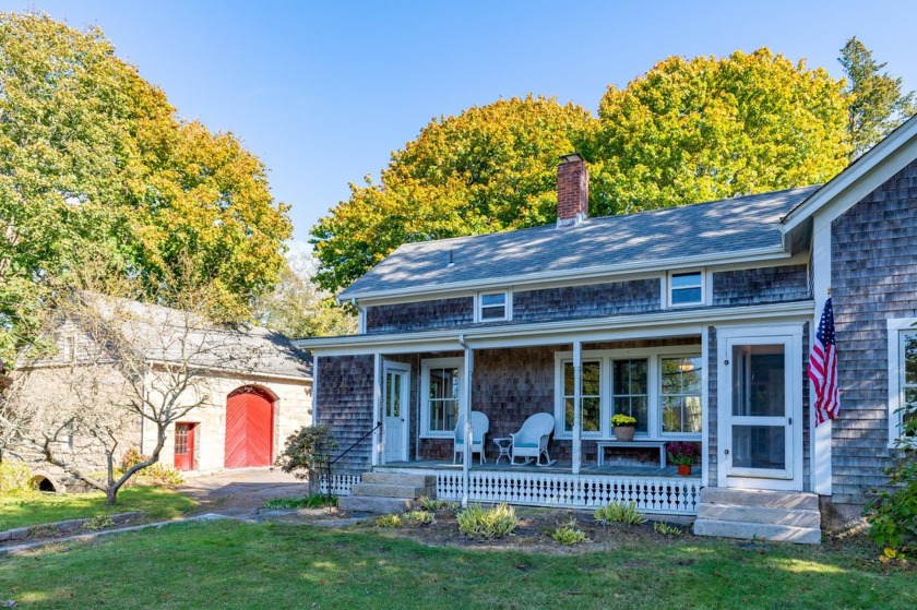 West Falmouth. Renovated  antique 4 bedroom 2.5 bath 2,200 sq.ft - Beach Home for sale in Falmouth, Massachusetts on Beachhouse.com