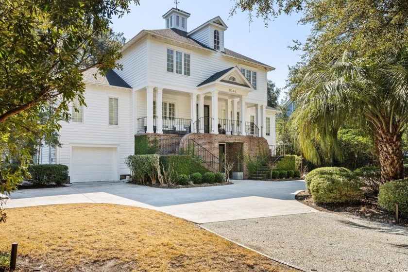 Ready for a home that's both gorgeous and totally renovated? - Beach Home for sale in Georgetown, South Carolina on Beachhouse.com