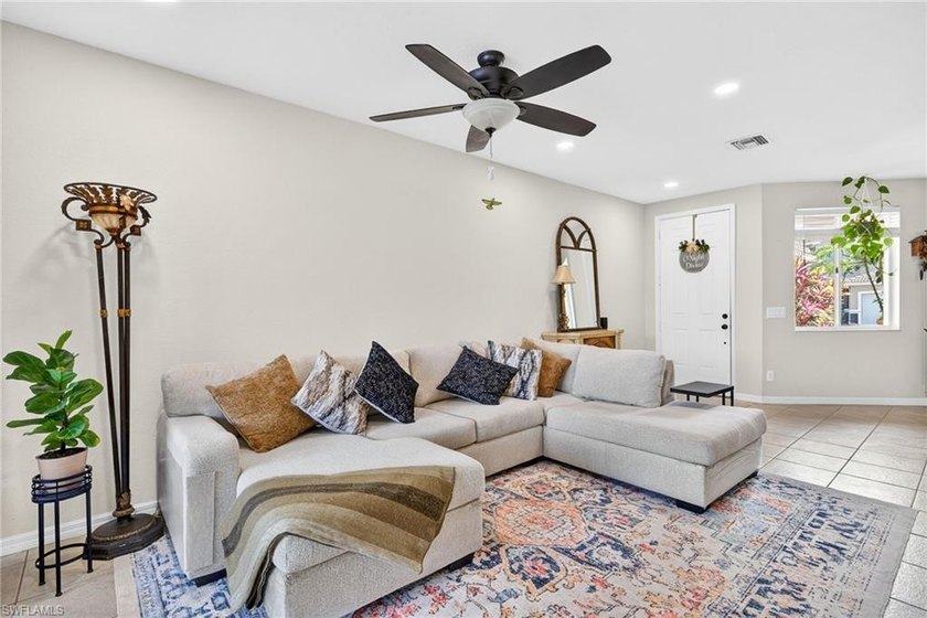 Enjoy spacious living in this 3-bedroom plus den, 2.5-bath - Beach Townhome/Townhouse for sale in Fort Myers, Florida on Beachhouse.com